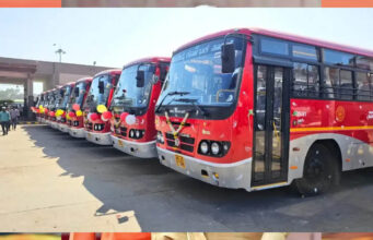 Karnataka Bus Controversy: बिना हेडलाइट सड़क पर दौड़ी KKRTC बसें, मोबाइल टॉर्च के सहारे सफर से गरमाई सियासत