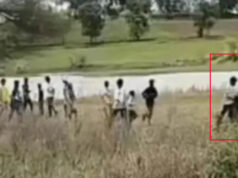 बड़वानी का VIDEO वायरल! युवती को जबरन बाइक पर ले गए 30 युवक, पुलिस बोली- ‘देजा’ प्रथा से जुड़ा हो सकता है मामला
