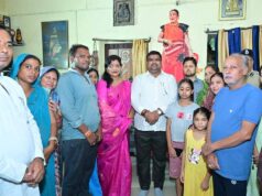 पद्म विभूषण डॉ. तीजन बाई को श्रद्धांजलि देने की तैयारियों की शिक्षा मंत्री ने की समीक्षा, दिए आवश्यक निर्देश