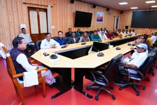 देवभूमि-छत्तीसगढ़ संवाद को मिली नई दिशा, मुख्यमंत्री धामी से मिले मीडिया प्रतिनिधि