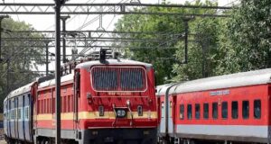 भोपाल रेल मंडल में एंटी-बर्ड डिस्क की तैनाती, पक्षियों से होने वाले शॉर्ट सर्किट और ट्रेन बाधा पर लगेगी रोक