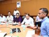 कार्यस्थलों में आ रहे अवरोधों को तत्परता से दूर कर अप्रारंभ कार्यों को जल्दी शुरू करने कहा