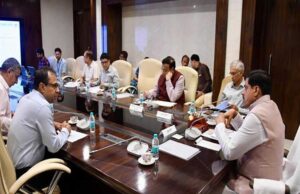 मुख्यमंत्री डॉ. यादव ने सांदीपनि विद्यालयों के समुचित प्रबंधन के लिए स्कूल शिक्षा एवं जनजातीय कार्य विभाग को दिए निर्देश