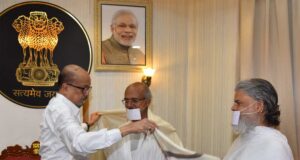 राज्यपाल डेका से मिले सर्वोदय शांति पदयात्रा के संत, विभिन्न विषयों पर हुई चर्चा