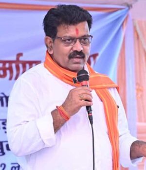 Vijay_01.jpg