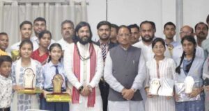 राज्य एवं जिला स्तर पर उत्कृष्ट प्रदर्शन करने वाले विद्यार्थियों से किया आत्मीय संवाद, उज्ज्वल भविष्य के लिए दी शुभकामनाएं