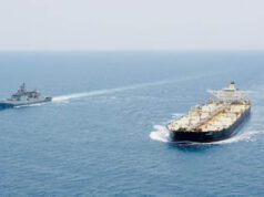 Red Sea में भारत की बड़ी कार्रवाई, हूती हमले के बाद नौसेना एक्टिव; INS आदित्य-त्रिशूल ने संभाली कमान