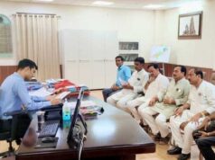 शुगर मिल अनशन को लेकर कांग्रेस प्रतिनिधिमंडल ने कलेक्टर को सौंपा ज्ञापन