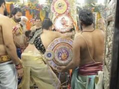 रक्षाबंधन पर महाकाल के दरबार में खास परंपरा, सबसे पहले बाबा को बांधी गई 2 फीट लंबी राखी
