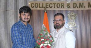 जॉइनिंग के साथ ही सख्त तेवर! मुंगेली कलेक्टर ने कार्यालयों का किया निरीक्षण, जनदर्शन के नए समय का ऐलान