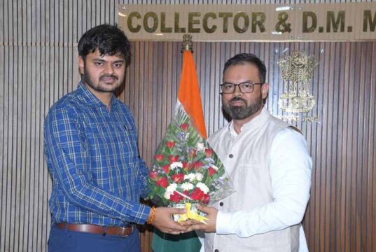 जॉइनिंग के साथ ही सख्त तेवर! मुंगेली कलेक्टर ने कार्यालयों का किया निरीक्षण, जनदर्शन के नए समय का ऐलान