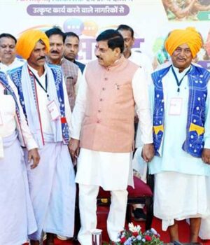 Kisan_01-6.jpg