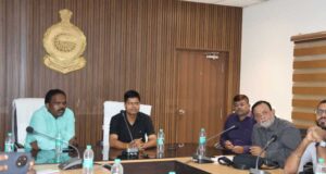 चेन्नई के मीडिया प्रतिनिधियों ने डीआरजी और एसटीएफ जवानों से जाना नक्सल मुक्त बीजापुर का बदलाव