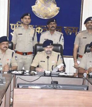 Police_01-10.jpg