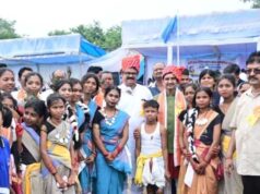 स्कूली छात्राओं द्वारा सांस्कृतिक कार्यक्रमों की शानदार प्रस्तुती
