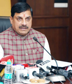 mohan_0A_14_1.jpg