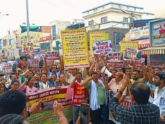 भोपाल के अवधपुरी में व्यापारियों का विरोध प्रदर्शन, नगर निगम की नोटिस-सीलिंग कार्रवाई पर जताई नाराजगी