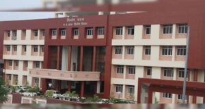 सीएम हेल्पलाइन की शिकायतों का संतुष्टिपूर्ण और लोकपथ ऐप की शिकायतों का 4 दिन में करें निराकरण