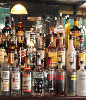 wine_liquor_1A_80_3.jpg