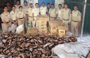 सागर शराब कांड में बड़ा खुलासा, आरोपी की निशानदेही पर खुदाई में मिली 26 पेटी शराब; 1128 जले क्वार्टर जब्त