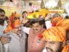 बरखेड़ी के राधा-कृष्ण मंदिर में CM डॉ. यादव ने टेका माथा, लड्डू गोपाल को सिर पर लेकर पहुंचे