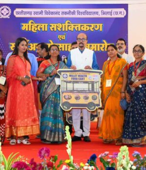 Mahila_01.jpg